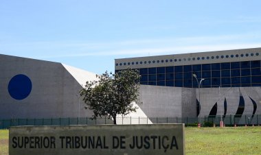 Congresso promulga PEC que reduz demanda processual do STJ