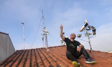 Caçador de meteoros: astrônomo amador instala 20 câmeras no telhado de casa na Zona Leste de SP e grava 5 mil estrelas cadentes